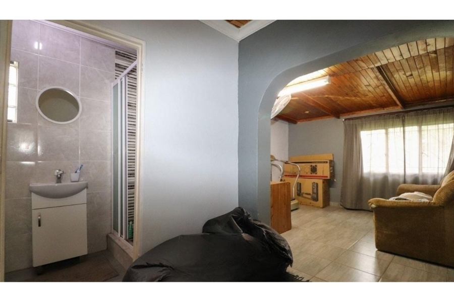 2 Bedroom Property for Sale in Meiringspark North West